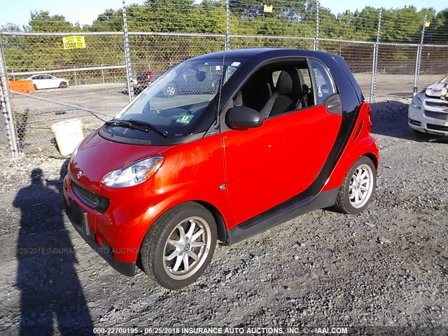 WMEEJ31X28K126507 - 2008 SMART FORTWO PURE/PASSION RED photo 2