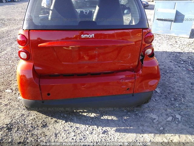WMEEJ31X28K126507 - 2008 SMART FORTWO PURE/PASSION RED photo 6