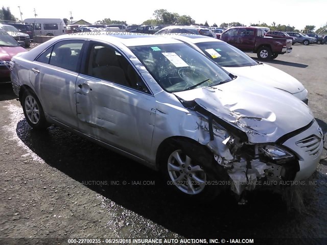 4T1BE46K98U260567 - 2008 TOYOTA CAMRY CE/LE/XLE/SE SILVER photo 1