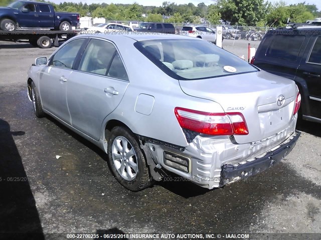 4T1BE46K98U260567 - 2008 TOYOTA CAMRY CE/LE/XLE/SE SILVER photo 3