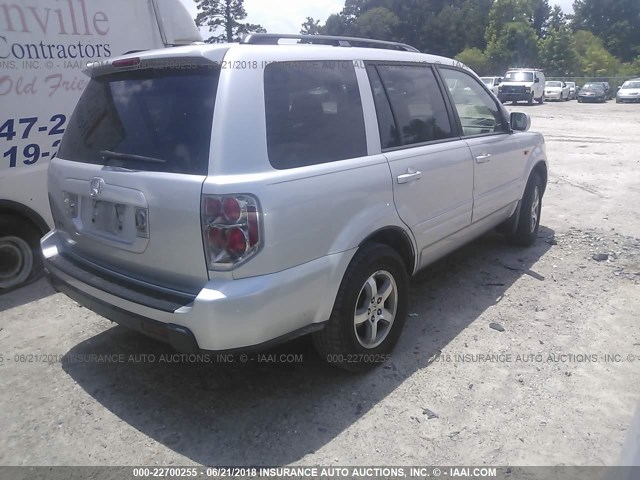 5FNYF28666B002433 - 2006 HONDA PILOT EX SILVER photo 4