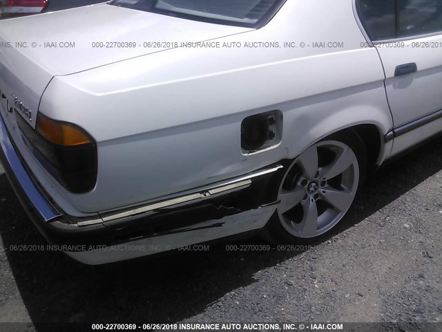 WBAGB4315J3209896 - 1988 BMW 735 I AUTOMATIC WHITE photo 6