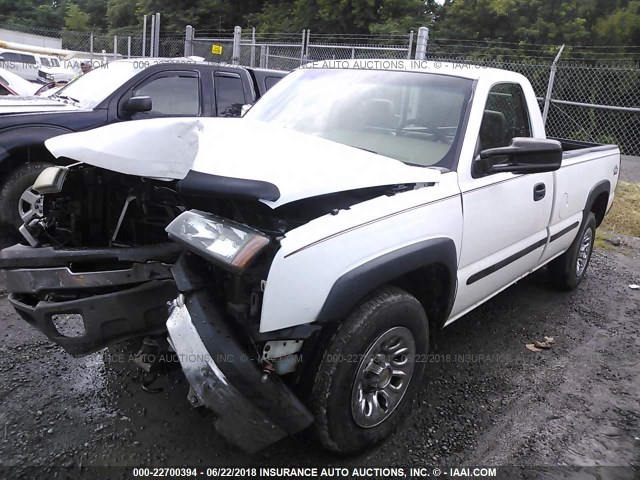 1GCEK14V63E326436 - 2003 CHEVROLET SILVERADO K1500 WHITE photo 2