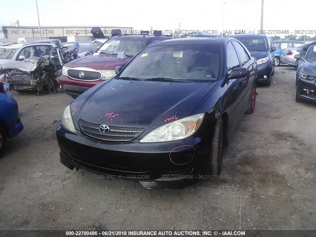 4T1BE32K94U374823 - 2004 TOYOTA CAMRY LE/XLE/SE შავი ფოტო 2