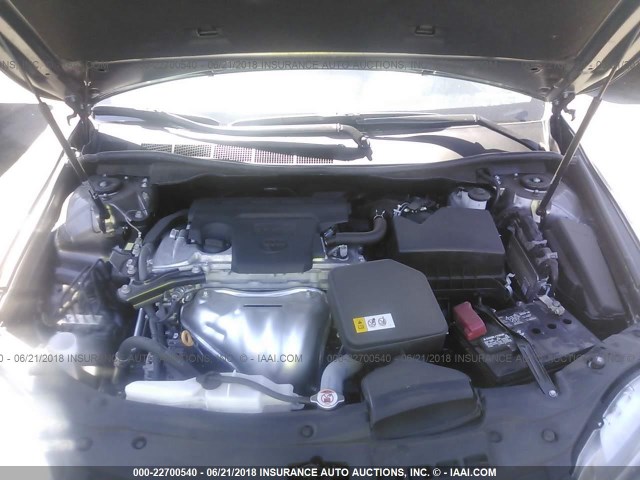 4T1BF1FK9HU785429 - 2017 TOYOTA CAMRY LE/XLE/SE/XSE 灰色 照片 10