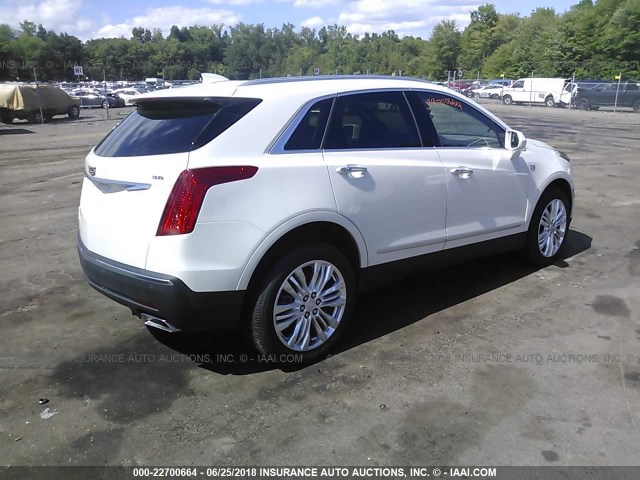 1GYKNFRS6JZ132396 - 2018 CADILLAC XT5 PREMIUM LUXURY WHITE photo 4