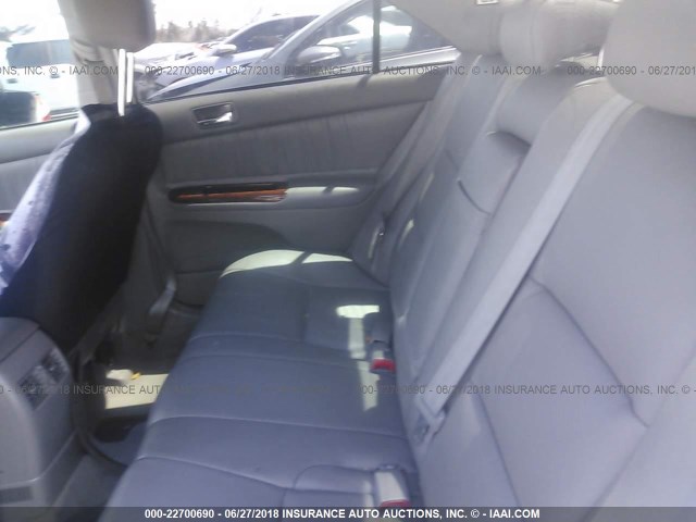 4T1BE30K56U663848 - 2006 TOYOTA CAMRY LE/XLE/SE ნაცრისფერი ფოტო 8