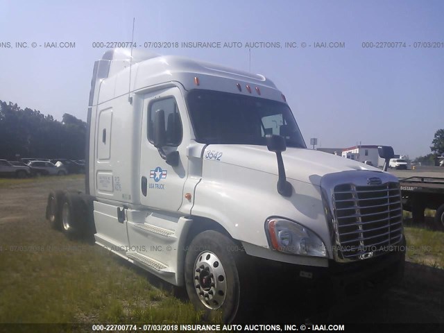 3AKJGLDRXDSBZ6771 - 2013 FREIGHTLINER CASCADIA 125  Unknown photo 1