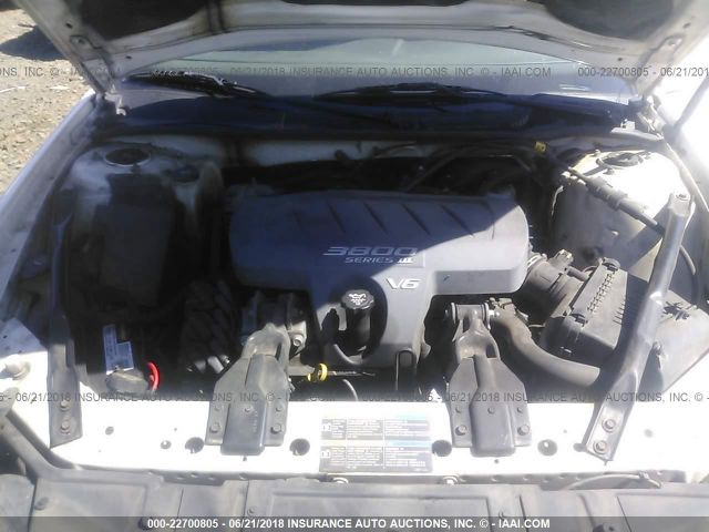 2G2WP522451182822 - 2005 PONTIAC GRAND PRIX 白色 照片 10