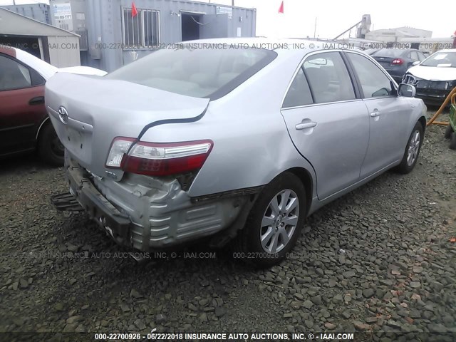 4T1BB46K47U011827 - 2007 TOYOTA CAMRY NEW GENERAT HYBRID SILVER photo 4