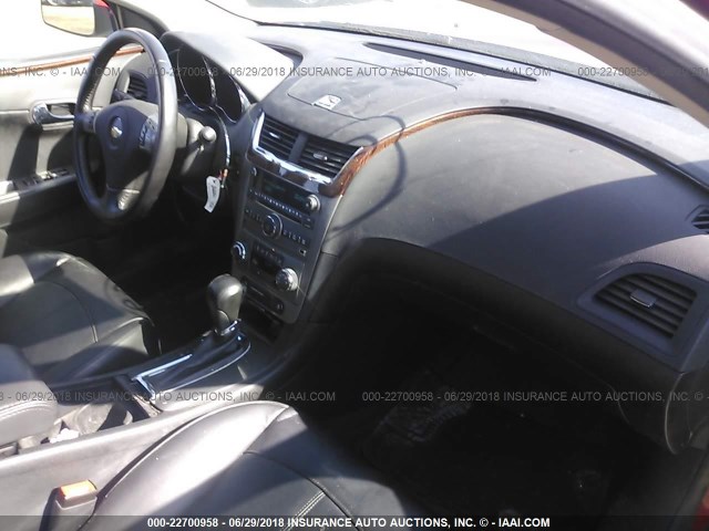 1G1ZE5E03CF270333 - 2012 CHEVROLET MALIBU LTZ 红色 照片 5