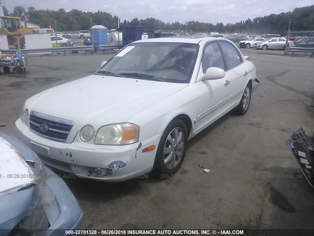 KNAGD128445295783 - 2004 KIA OPTIMA LX/EX WHITE photo 2