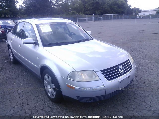 WVWRH63B42P286719 - 2002 VOLKSWAGEN PASSAT GLX 银色 照片 1