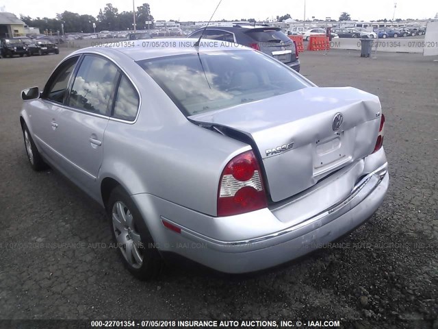 WVWRH63B42P286719 - 2002 VOLKSWAGEN PASSAT GLX SILVER photo 3