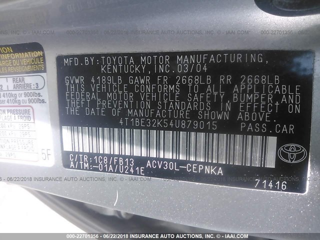 4T1BE32K54U879015 - 2004 TOYOTA CAMRY LE/XLE/SE ვერცხლისფერი ფოტო 9