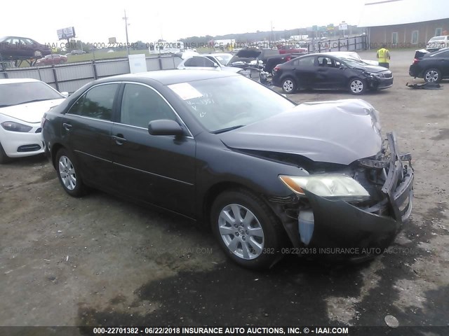 4T1BE46K17U061351 - 2007 TOYOTA CAMRY NEW GENERAT CE/LE/XLE/SE GRAY photo 1