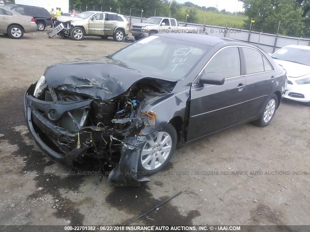 4T1BE46K17U061351 - 2007 TOYOTA CAMRY NEW GENERAT CE/LE/XLE/SE GRAY photo 2