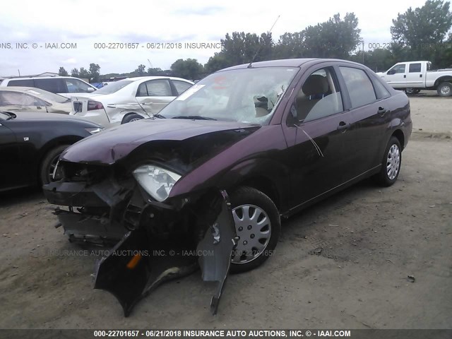 1FAFP34N17W142321 - 2007 FORD FOCUS ZX4/S/SE/SES RED photo 2