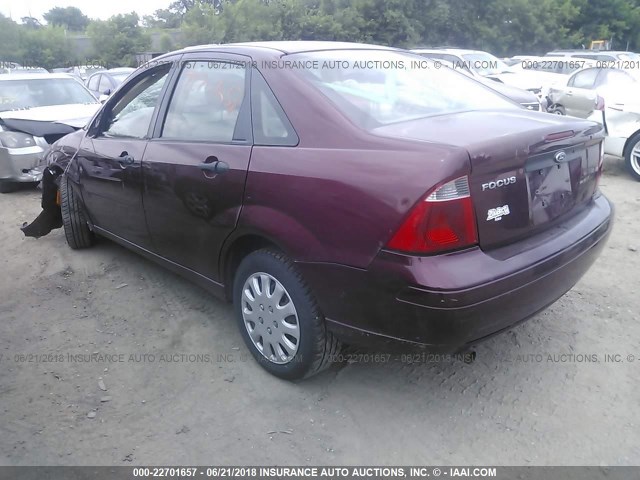 1FAFP34N17W142321 - 2007 FORD FOCUS ZX4/S/SE/SES RED photo 3