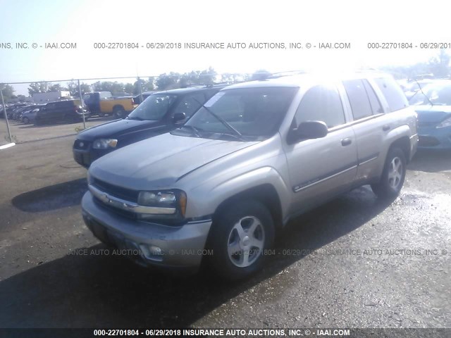 1GNDT13S422371656 - 2002 CHEVROLET TRAILBLAZER  GRAY photo 2