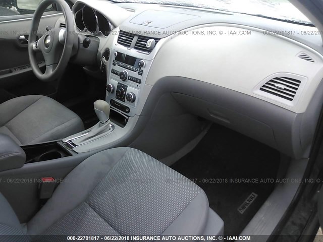 1G1ZB5EB7A4163384 - 2010 CHEVROLET MALIBU LS Boz foto 5