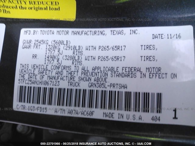 5TFCZ5AN1HX067123 - 2017 TOYOTA TACOMA DBL CAB/SR/TRDSPT/OR/PRO ნაცრისფერი ფოტო 9