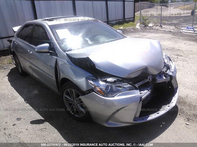 4T1BF1FK2FU068514 - 2015 TOYOTA CAMRY LE/XLE/SE/XSE SILVER photo 1