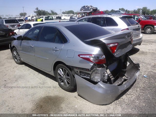 4T1BF1FK2FU068514 - 2015 TOYOTA CAMRY LE/XLE/SE/XSE SILVER photo 3