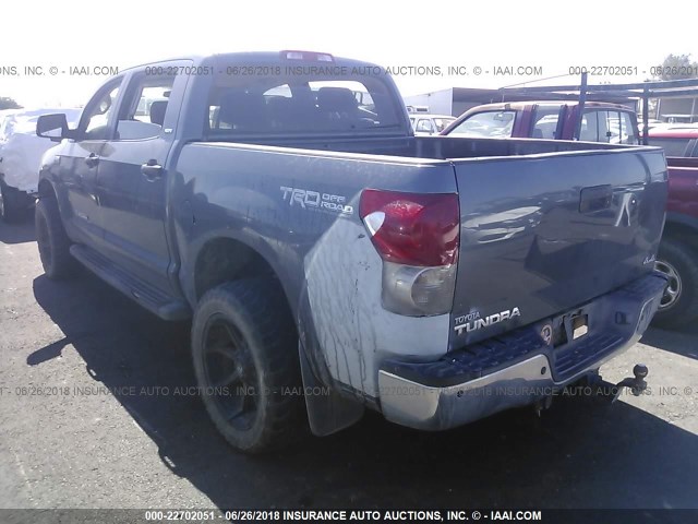 5TFDV54148X066573 - 2008 TOYOTA TUNDRA CREWMAX/CREWMAX SR5 BLUE photo 3