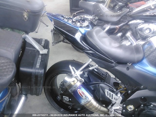 JS1GT77A272112689 - 2007 SUZUKI GSX-R1000 BLUE photo 6