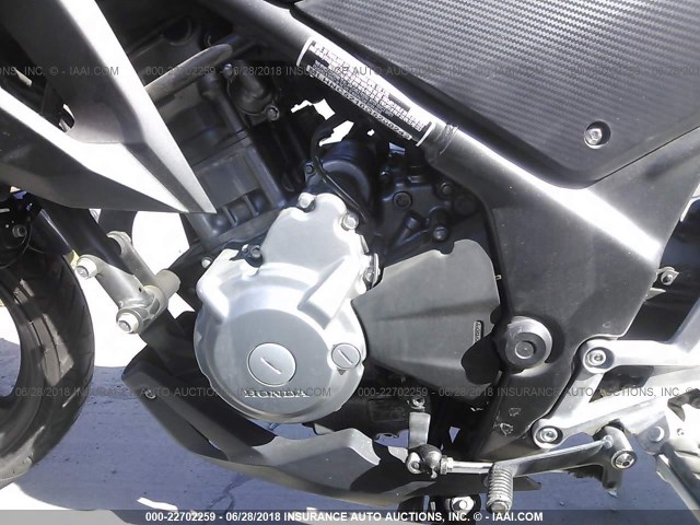 MLHNC5210G5200242 - 2016 HONDA CB300 F BLACK photo 9