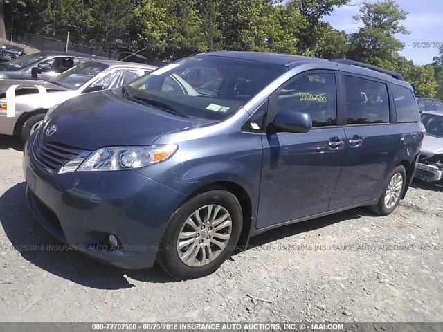 5TDYK3DC0GS753408 - 2016 TOYOTA SIENNA XLE/LIMITED BLUE photo 2