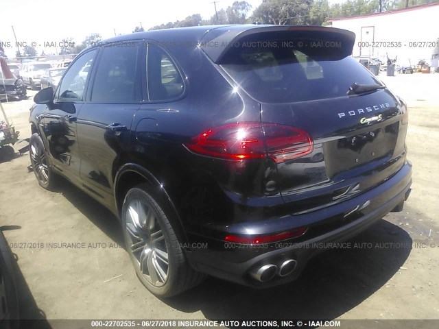 WP1AE2A22HLA75406 - 2017 PORSCHE CAYENNE SE HYBRID/PLATINUM BLACK photo 3