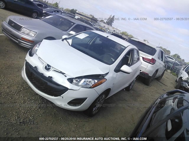 JM1DE1KY9E0181697 - 2014 MAZDA MAZDA2 SPORT WHITE photo 2