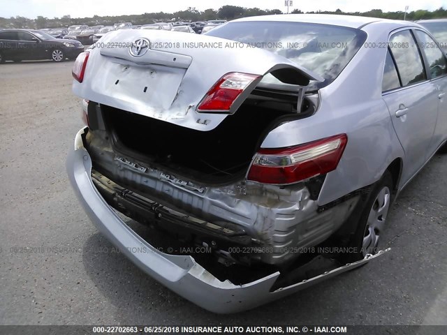 4T1BE46K37U142190 - 2007 TOYOTA CAMRY NEW GENERAT CE/LE/XLE/SE SILVER photo 6