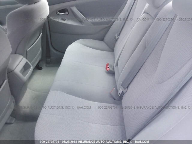 4T1BF3EK3AU013804 - 2010 TOYOTA CAMRY SE/LE/XLE SILVER photo 8