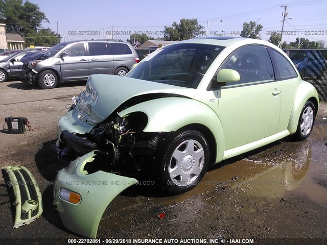3VWDD21C9YM463545 - 2000 VOLKSWAGEN NEW BEETLE GLX 绿色 照片 2