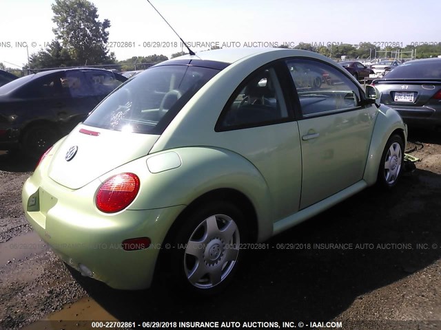 3VWDD21C9YM463545 - 2000 VOLKSWAGEN NEW BEETLE GLX 绿色 照片 4