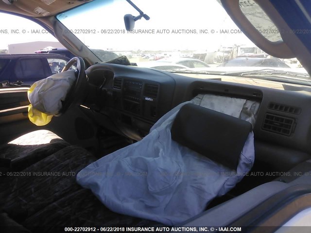 1FMSU41F23EA92402 - 2003 FORD EXCURSION XLT WHITE photo 5