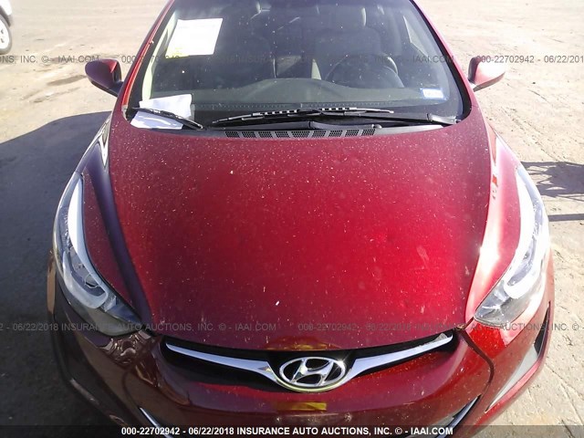 5NPDH4AEXGH694415 - 2016 HYUNDAI ELANTRA SE/SPORT/LIMITED RED photo 6