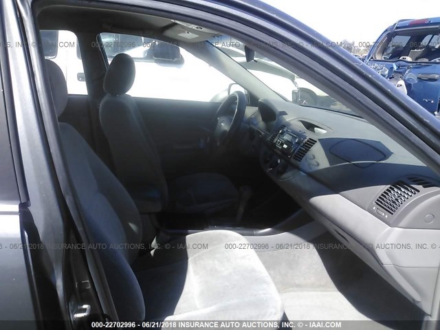 JTDBE30K820129068 - 2002 TOYOTA CAMRY LE/XLE/SE Boz foto 5