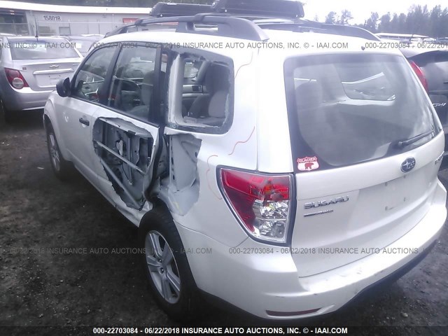 JF2SH6BC0AH911512 - 2010 SUBARU FORESTER XS WHITE photo 3