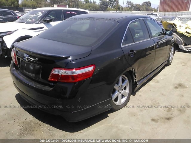 4T1BK46K47U513690 - 2007 TOYOTA CAMRY NEW GENERAT LE/XLE/SE BLACK photo 4