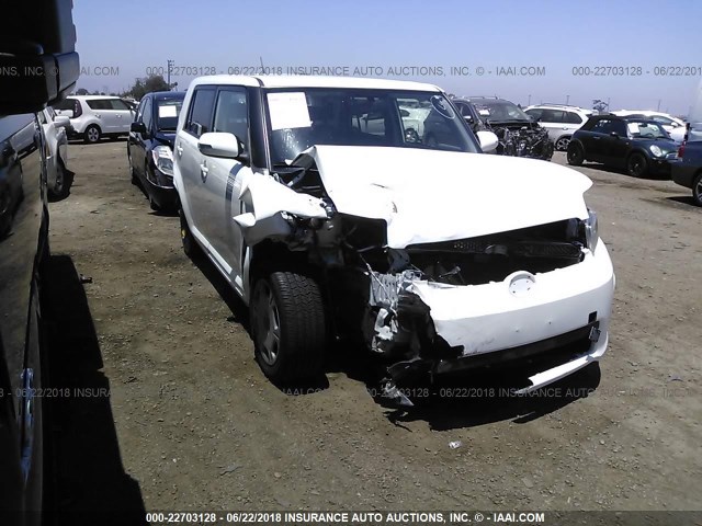 JTLZE4FE0EJ057789 - 2014 TOYOTA SCION XB WHITE photo 1