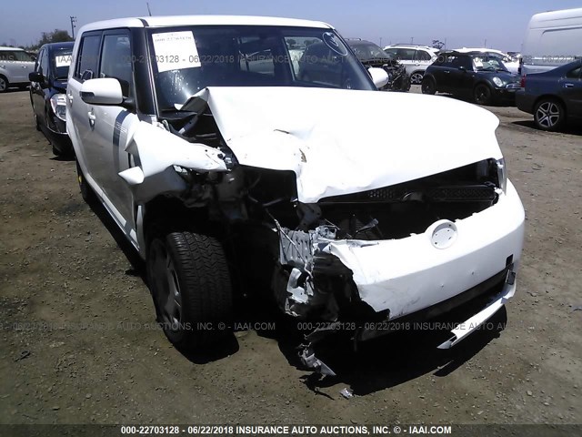 JTLZE4FE0EJ057789 - 2014 TOYOTA SCION XB WHITE photo 6