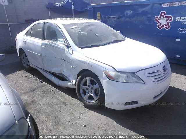 4T1BE46K17U573398 - 2007 TOYOTA CAMRY NEW GENERAT CE/LE/XLE/SE WHITE photo 1