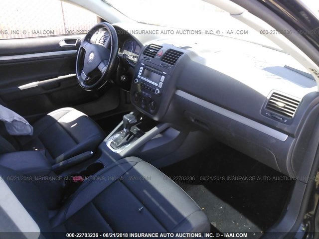 3VWRJ71K09M088861 - 2009 VOLKSWAGEN JETTA WOLFSBURG 黑色 照片 5