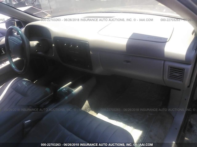 1G1BL52P9TR135056 - 1996 CHEVROLET CAPRICE / IMPALA CLASSIC/SS 黑色 照片 5