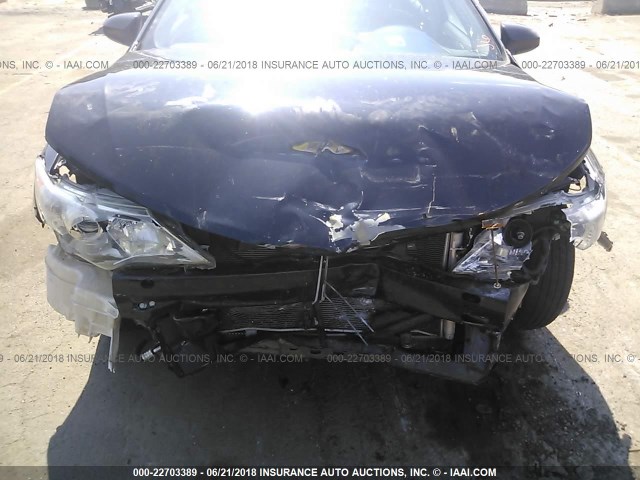 4T1BF1FK2CU027621 - 2012 TOYOTA CAMRY SE/LE/XLE შავი ფოტო 6