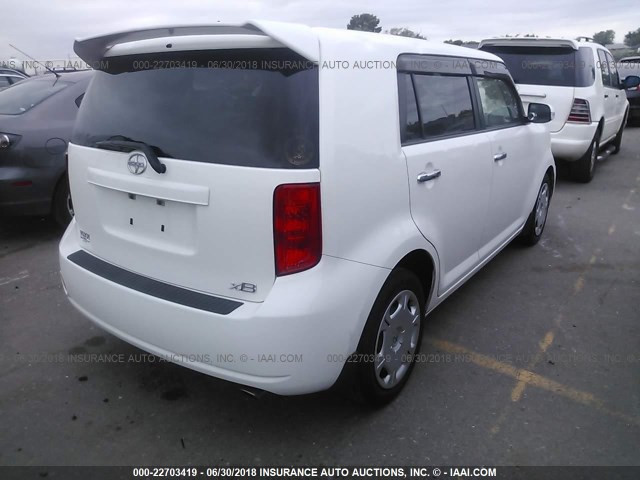 JTLKE50EX81049431 - 2008 TOYOTA SCION XB Blanco foto 4